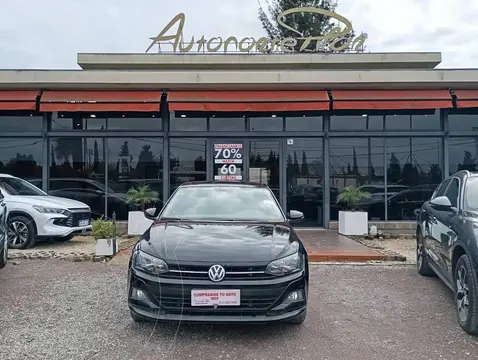 Volkswagen Virtus Comfortline 1.6 Aut usado (2018) color Negro precio $22.000.000