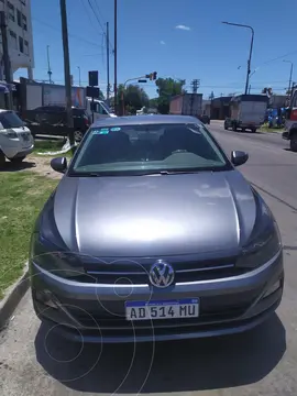 Volkswagen Virtus Trendline 1.6 usado (2019) color Gris Platinium precio $5.200.000