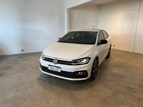 Volkswagen Virtus GTS usado (2021) color Blanco financiado en cuotas(anticipo $1.700.000 cuotas desde $440.000)