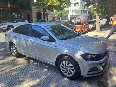 Volkswagen Virtus Trendline 1.6 usado (2018) color Plata precio $22.999.999