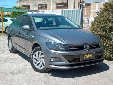 Volkswagen Virtus Trendline 1.6 Aut usado (2018) color Gris financiado en cuotas(anticipo $11.000.000)