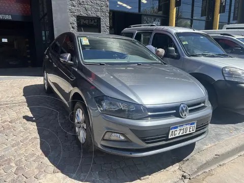 Volkswagen Virtus Comfortline 1.6 Aut usado (2018) color Gris Platinium precio $20.800.000
