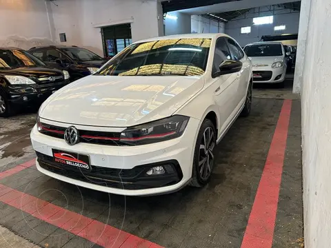 Volkswagen Virtus GTS usado (2021) color Gris precio u$s18.000