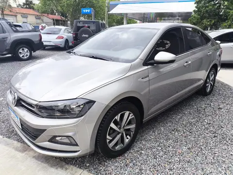 Volkswagen Virtus Comfortline 1.6 usado (2020) color Gris financiado en cuotas(anticipo $3.000.000 cuotas desde $390.000)