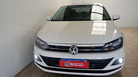 Volkswagen Virtus Trendline 1.6 usado (2019) color Blanco Cristal financiado en cuotas(anticipo $7.000.000 cuotas desde $218.750)