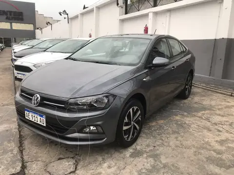 Volkswagen Virtus Comfortline 1.6 usado (2021) color Gris financiado en cuotas(anticipo $1.600.000 cuotas desde $440.000)