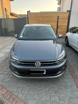 Volkswagen Virtus  1.6L Highline Aut usado (2019) color Plata Tungsteno precio $11.990.000