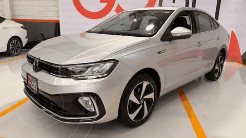 Volkswagen Virtus Highline usado (2023) color VWAPLATA REFLEX precio $319,000
