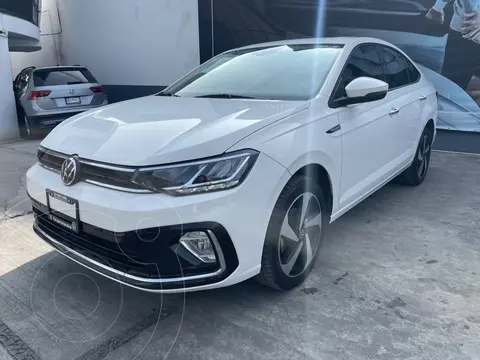 Volkswagen Virtus Highline usado (2022) color Blanco Candy financiado en mensualidades(enganche $30,142 mensualidades desde $8,496)