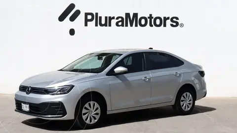 Volkswagen Virtus Trendline usado (2024) color plateado financiado en mensualidades(enganche $69,300 mensualidades desde $5,904)