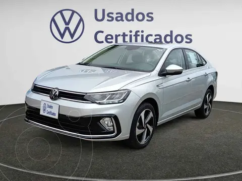 Volkswagen Virtus Highline usado (2024) color Plata financiado en mensualidades(enganche $101,070 mensualidades desde $7,732)