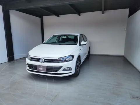 Volkswagen Virtus 1.6L usado (2022) color Blanco precio $298,000