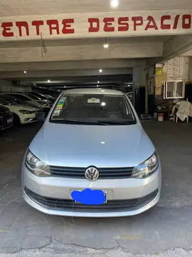 Volkswagen Voyage 1.6 Trendline usado (2015) color Gris precio $14.000.000
