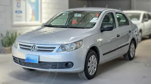 Volkswagen Voyage 1.6 Comfortline usado (2010) color Gris precio $10.899.000
