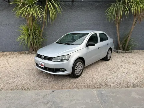 Volkswagen Voyage 1.6 Comfortline usado (2013) color Gris precio $13.500.000