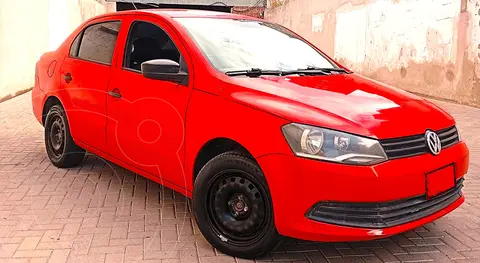 Volkswagen Voyage 1.6 Comfortline usado (2015) color Rojo precio $12.000.000