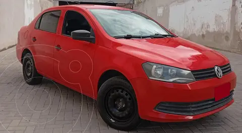 Volkswagen Voyage 1.6 Comfortline usado (2015) color Rojo precio $11.500.000