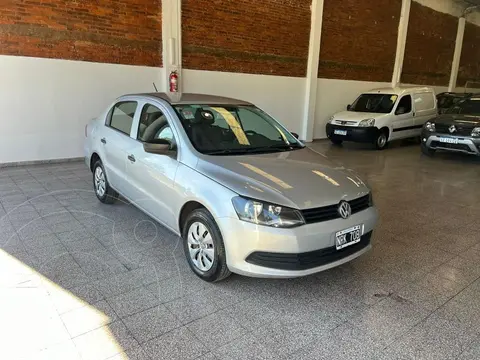 Volkswagen Voyage 1.6 Comfortline Plus usado (2014) color Gris precio $13.500.000