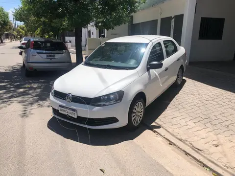 foto Volkswagen Voyage 1.6 Comfortline Plus I-Motion usado (2014) color Blanco precio $11.900.000