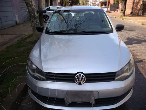 Volkswagen Voyage 1.6 Comfortline Plus Aut usado (2014) color Plata Ligth precio $2.100.000
