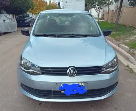 Volkswagen Voyage 1.6 Trendline usado (2016) color Celeste precio $14.200.000