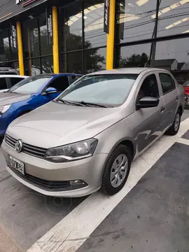 Volkswagen Voyage 1.6 Comfortline usado (2015) color Gris financiado en cuotas(anticipo $8.500.000 cuotas desde $442.000)