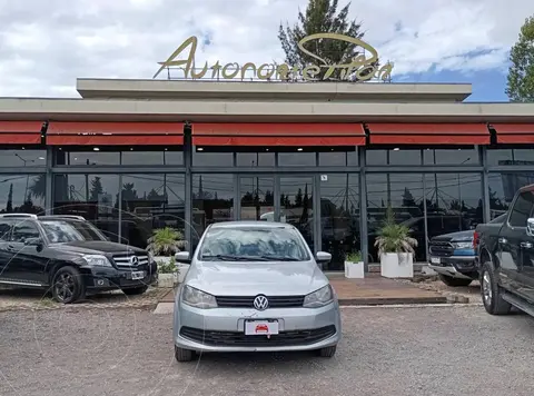 Volkswagen Voyage 1.6 Comfortline usado (2013) color Gris precio $12.500.000