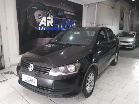 Volkswagen Voyage 1.6 Comfortline usado (2014) color Negro financiado en cuotas(anticipo $1.500.000)
