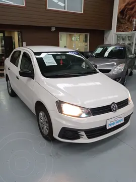 foto Volkswagen Voyage 1.6L Power 2AB usado (2017) color Blanco precio $7.890.000