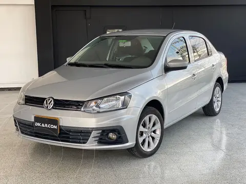 Volkswagen Voyage Comfortline usado (2019) color Gris Platino precio $41.900.000