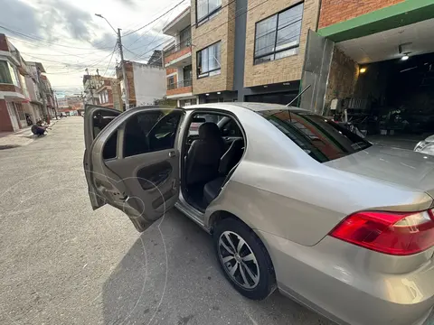 Volkswagen Voyage Comfortline usado (2018) color Gris precio $42.000.000