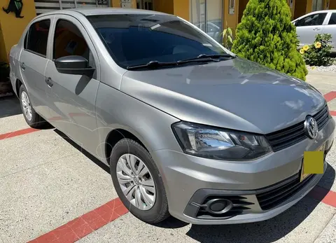 Volkswagen Voyage Trendline usado (2018) color Plata precio $32.000.000