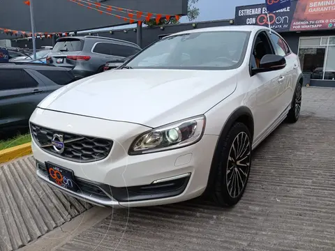 Volvo S60 Cross Country T5 AWD usado (2016) color Blanco precio $260,000