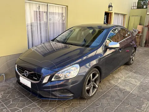 Volvo S60 2.0L T5 R-Desing usado (2013) color Azul precio $9.000.000