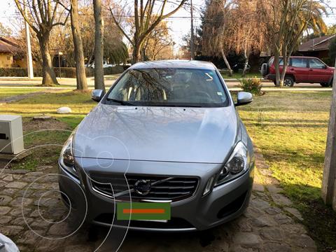 foto Volvo S60 2.4 usado (2011) color Gris precio $8.800.000