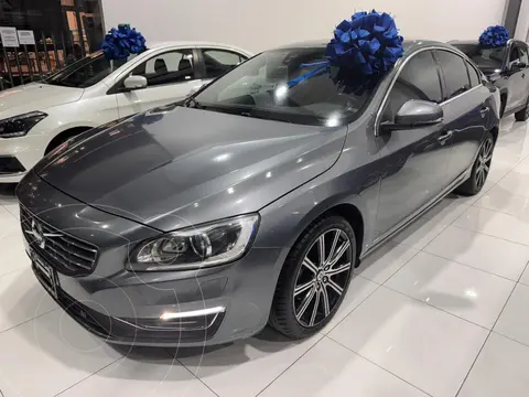 Volvo S60 T5 Momentum Aut usado (2016) color Gris Savile precio $285,000