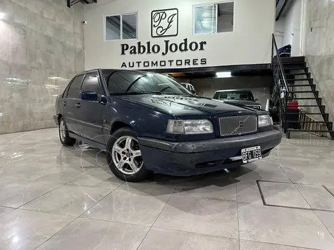 Volvo V70 10V usado (1997) color Azul precio $4.000.000