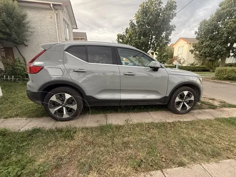 Volvo XC40 B4 Ultimate usado (2024) color Gris precio $31.300.000