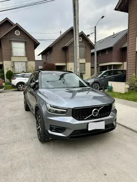 Volvo XC40 T5 R-design Plus usado (2019) color Gris precio $28.000.000