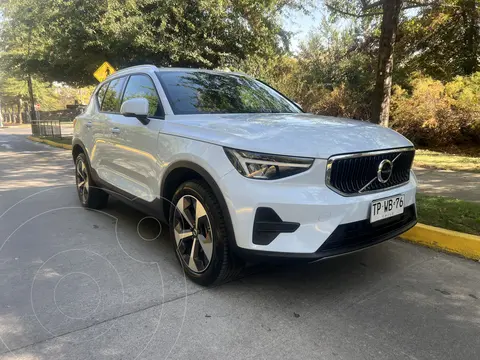 Volvo XC40 B4 Plus usado (2024) color Blanco precio $34.990.000