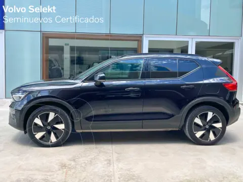 Volvo XC40 5 pts. P8 Twin Ultimate, EV, autonomia 418 km, usado (2024) color Negro precio $962,300