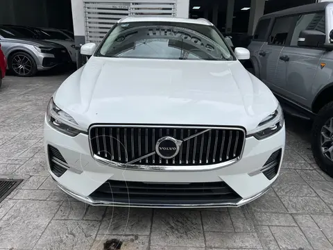 Volvo XC60 Recharge Ultimate usado (2023) color Blanco financiado en mensualidades(enganche $220,000 mensualidades desde $30,460)