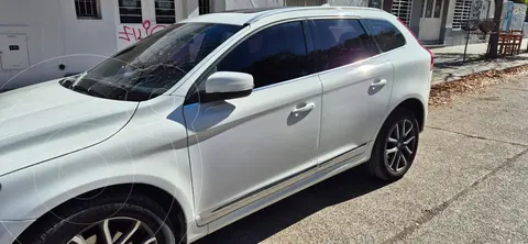 Volvo XC60 XC 60 2.0 T5 HIGH PLUS usado (2016) color Blanco precio $25.400.000