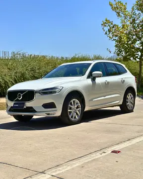 Volvo XC60 T5 Momentum usado (2019) color Blanco precio $24.990.000
