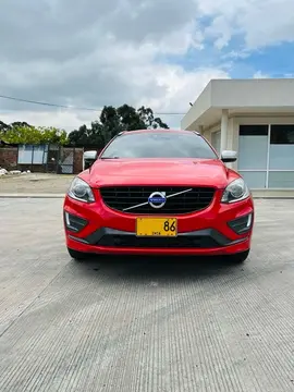 Volvo XC60 T6 R-Design usado (2017) color Rojo precio $72.000.000