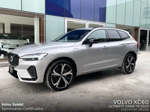Volvo XC60 ULTIMATE DARK T8 usado (2023) color Blanco precio $845,000