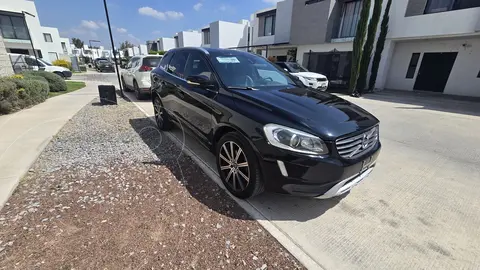 Volvo XC60 T5 Inspiration usado (2016) color Negro precio $225,000