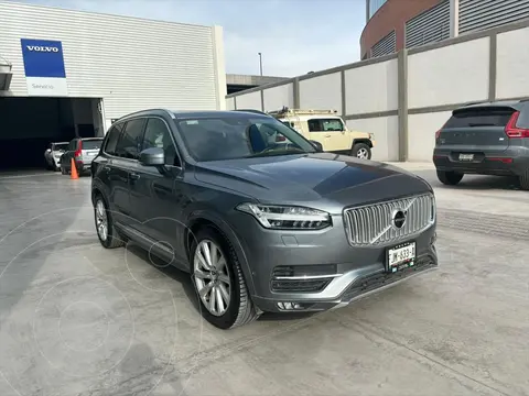 Volvo XC60 T6 Inscription AWD usado (2021) color Gris precio $745,000