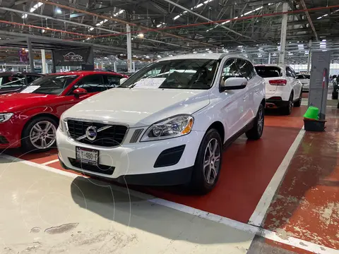 Volvo XC60 2.0L T Addition usado (2013) color Blanco Cosmic precio $188,000