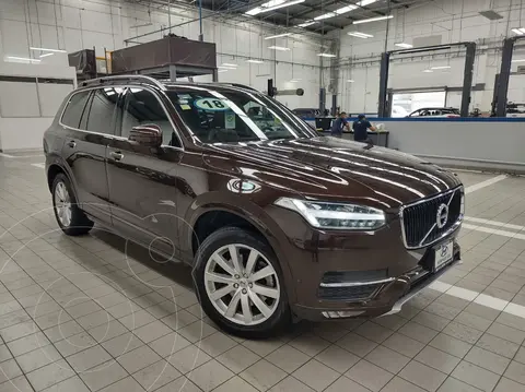 foto Volvo XC90 T6 Momentum AWD 7 Pas. usado (2018) color Café precio $795,000